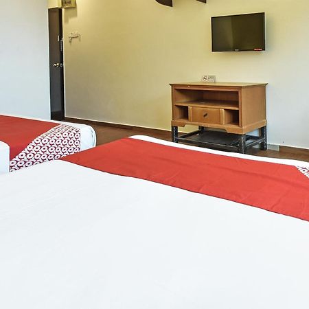 Super Oyo 44036 Hotel De Perdana Hill Batu Pahat Dış mekan fotoğraf