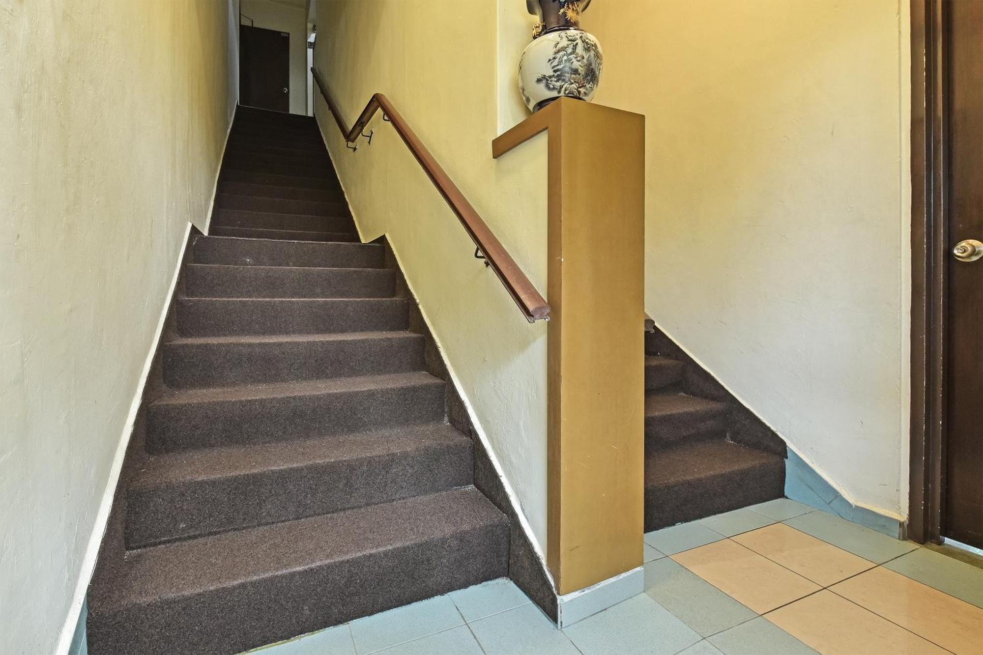 Super Oyo 44036 Hotel De Perdana Hill Batu Pahat Dış mekan fotoğraf