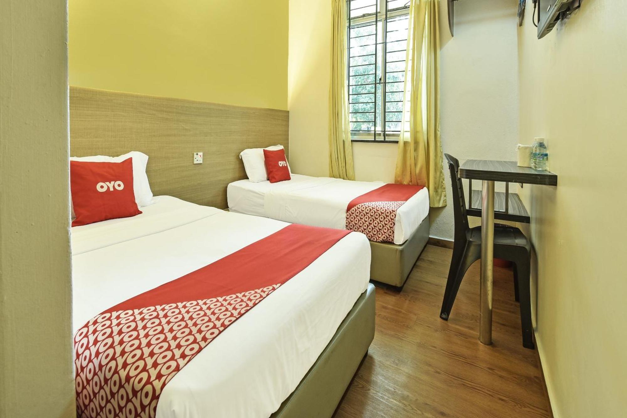 Super Oyo 44036 Hotel De Perdana Hill Batu Pahat Dış mekan fotoğraf