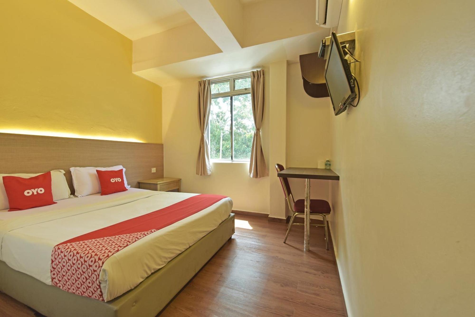 Super Oyo 44036 Hotel De Perdana Hill Batu Pahat Dış mekan fotoğraf