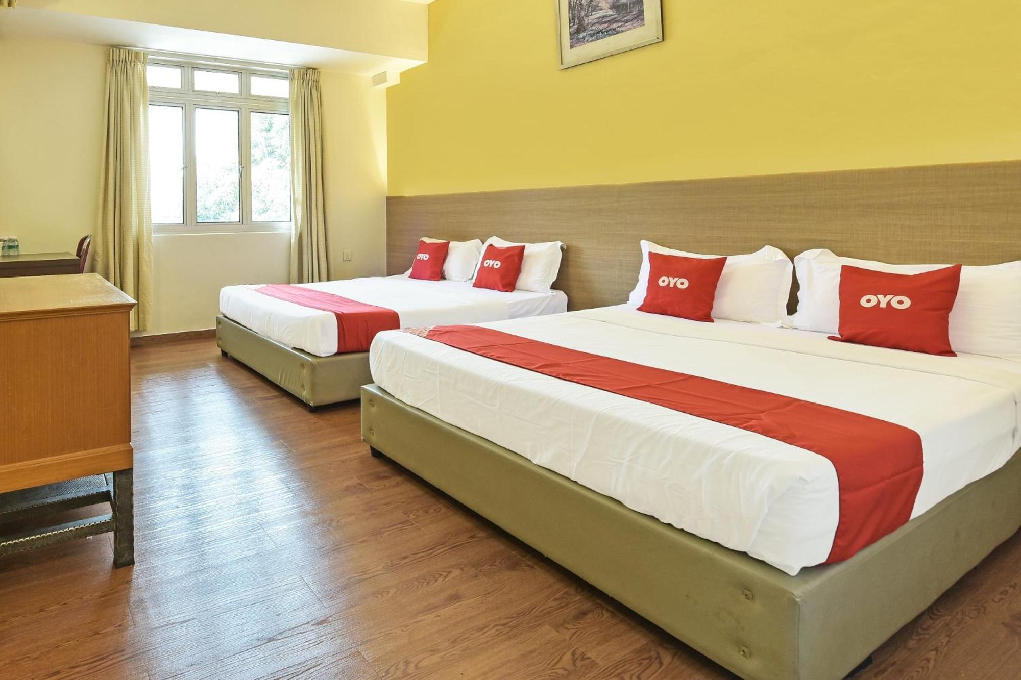 Super Oyo 44036 Hotel De Perdana Hill Batu Pahat Dış mekan fotoğraf