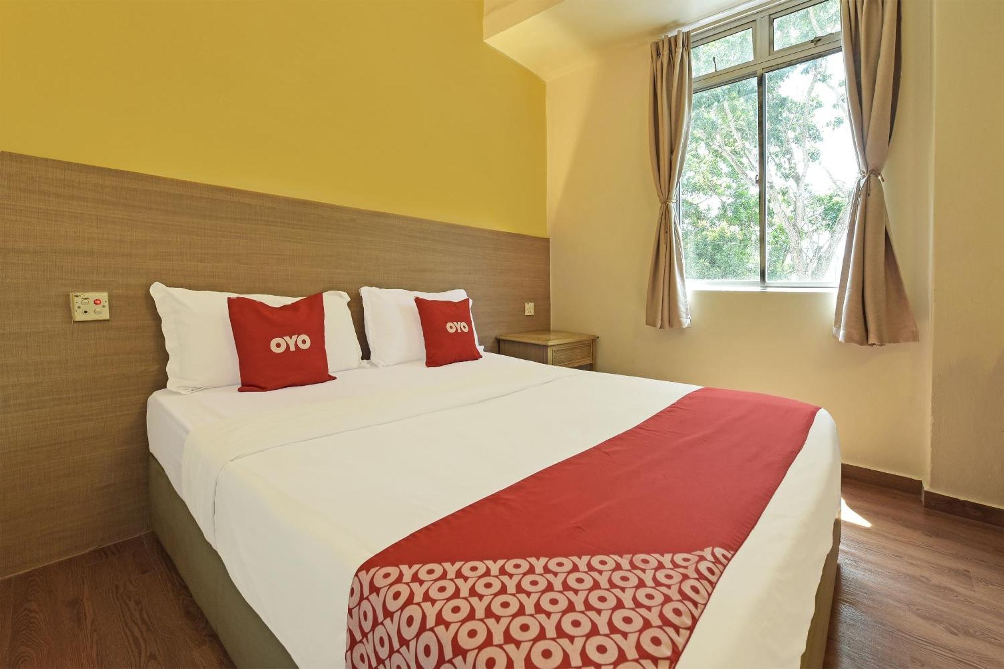 Super Oyo 44036 Hotel De Perdana Hill Batu Pahat Dış mekan fotoğraf